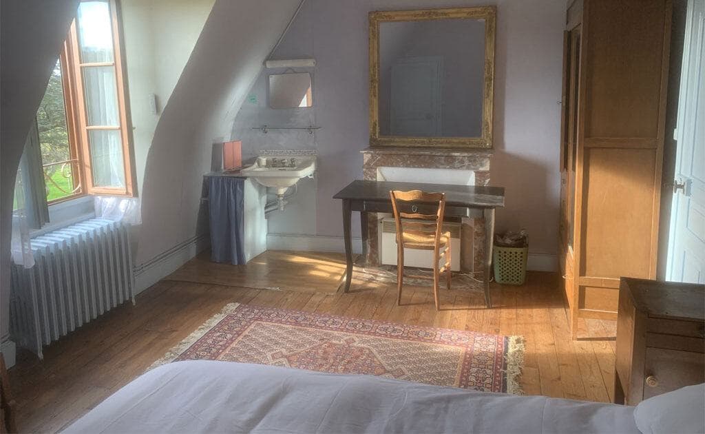 Chambre Pivoine, le bureau